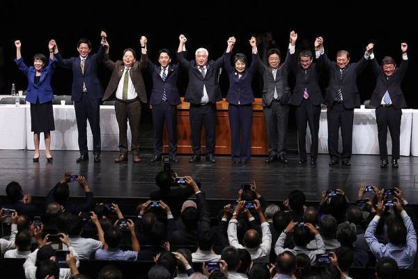 日媒：石破茂有意继续担任日本首相，但自民党内部不满情绪日益加深