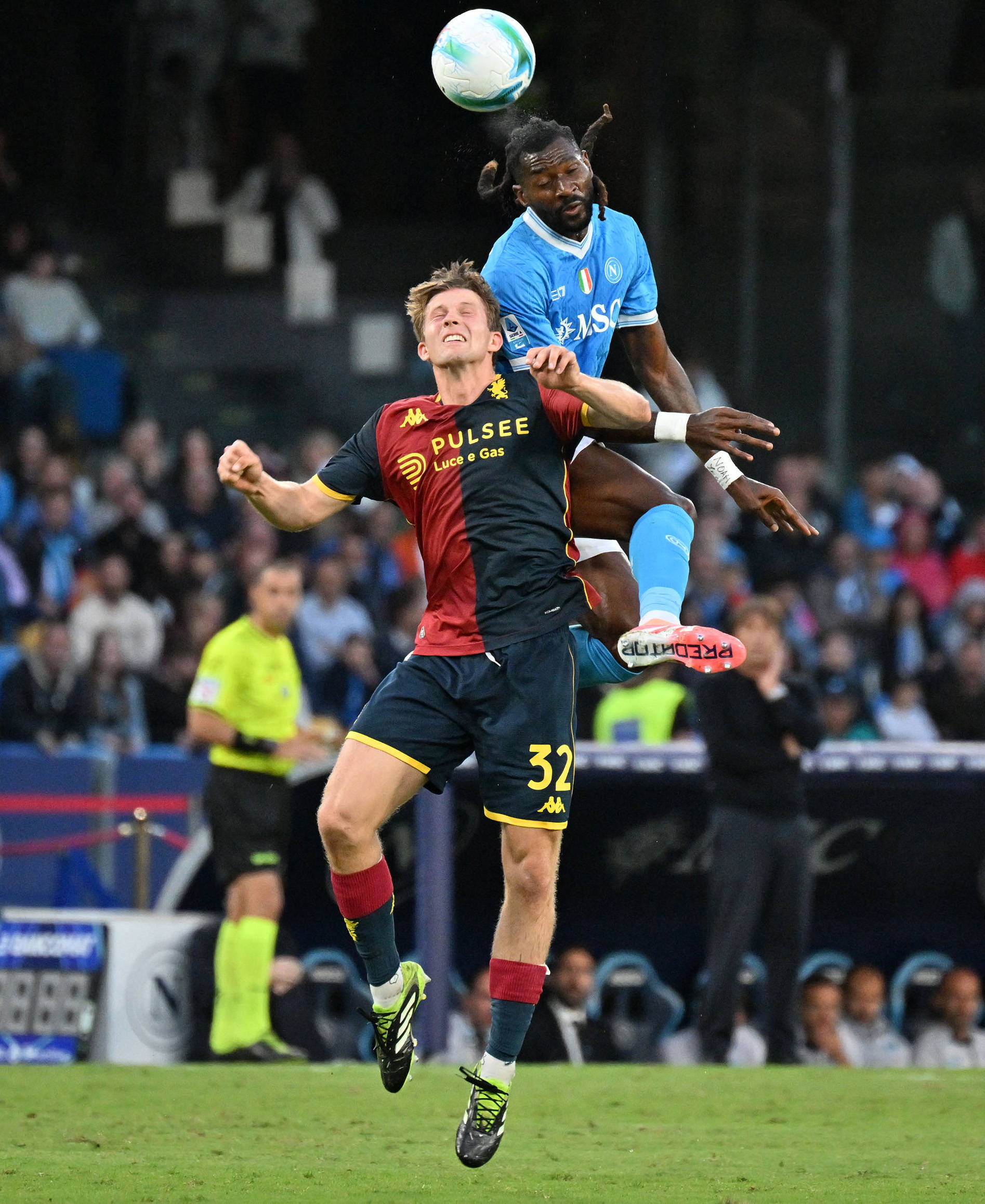 （体育）足球——意甲：那不勒斯胜热那亚