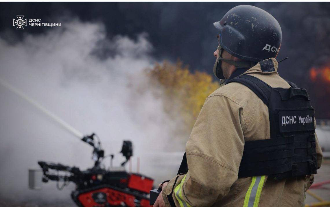炸了一夜，俄军大轰炸，基辅大停电：俄乌战争3年，普京太仁慈了