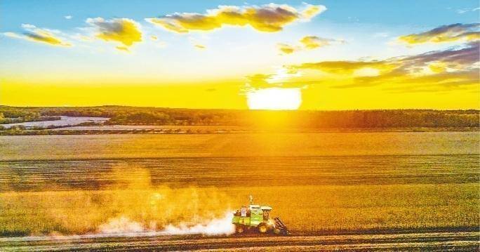 北大荒交出高质量秋收答卷