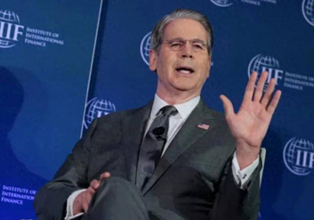 美财长刚发出制裁警告，中国反制招招打七寸，轮到中国卡美国脖子